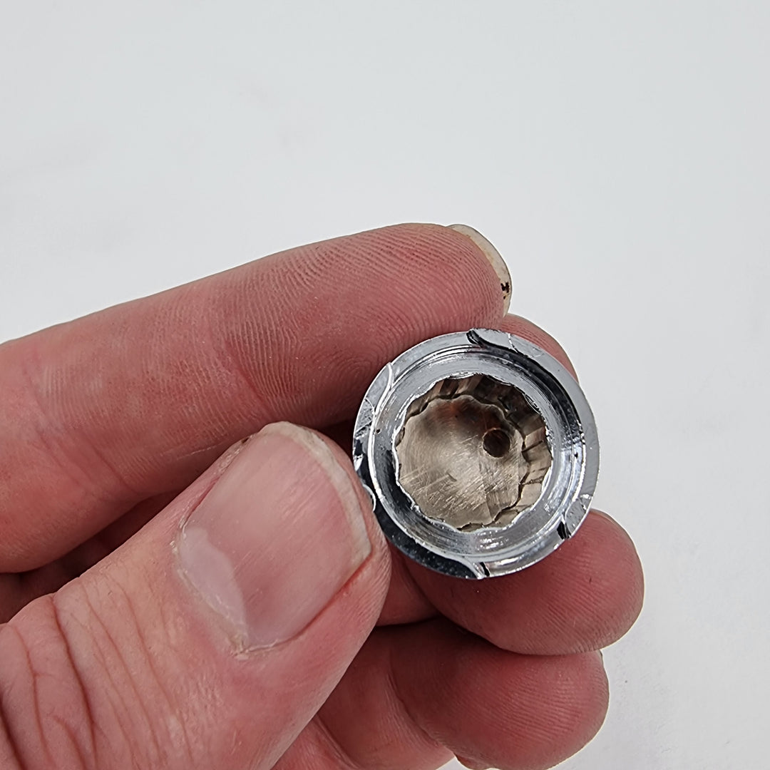 1/2" & 13 MM NUT COVER PLASTIC TOP HAT STYLE