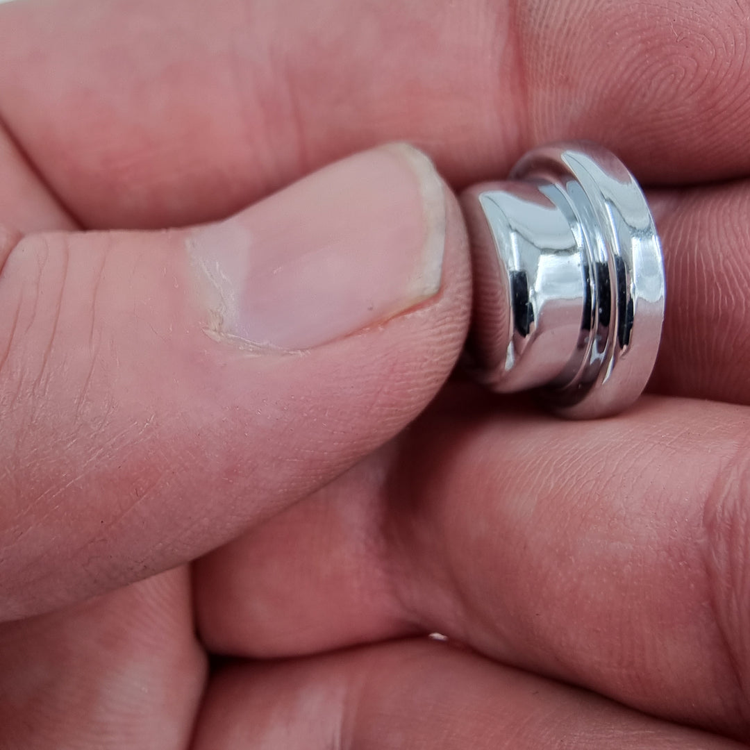 3/8" & 10 MM NUT COVER PLASTIC TOP HAT STYLE